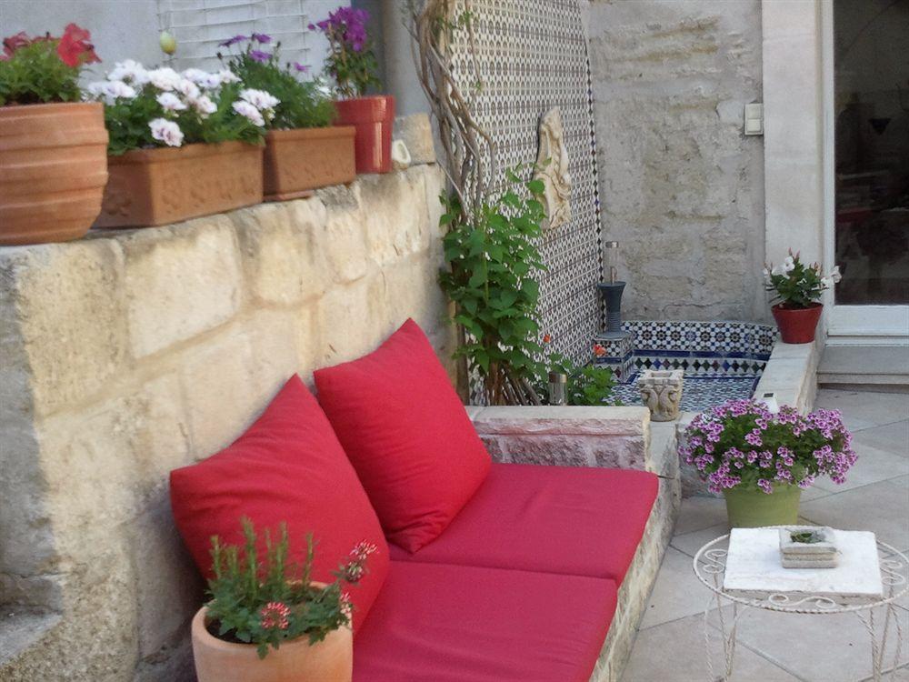 Bed & Breakfast Le Clos Du Rempart Avignon