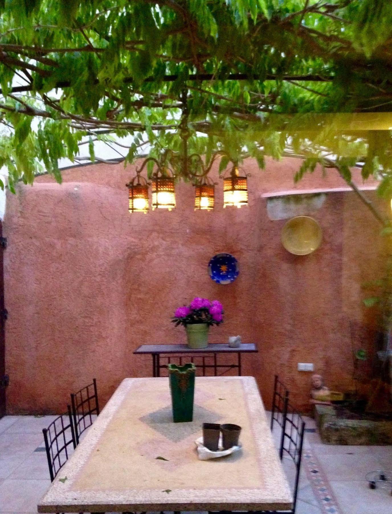 Bed & Breakfast Le Clos Du Rempart Avignon